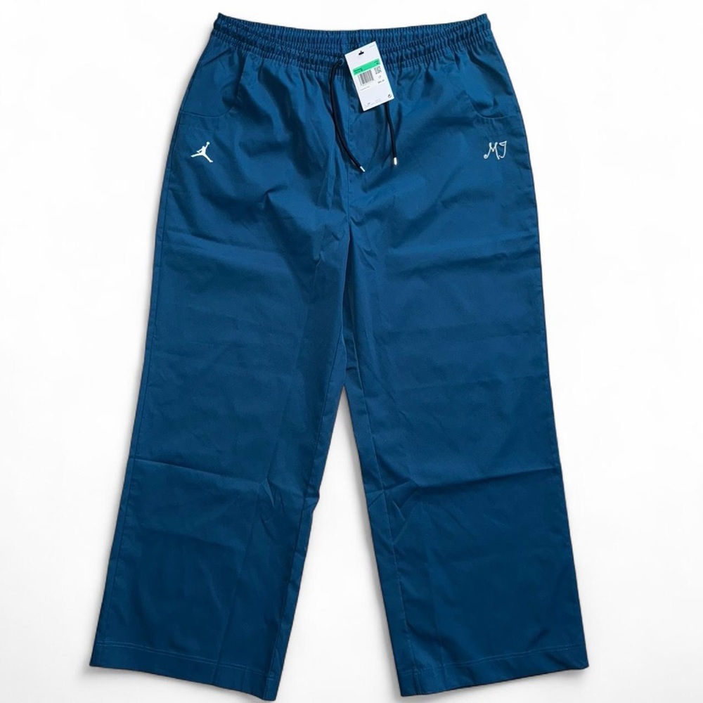Jordan Women’s Woven Loose Fit Pants XL